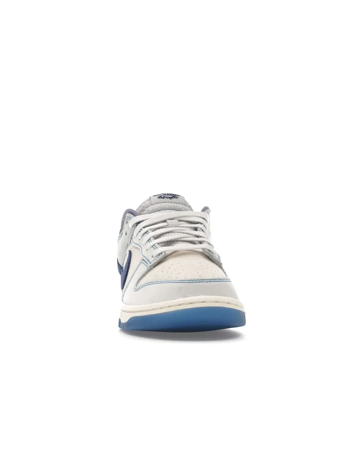 Мужские кроссовки Lifestyle Nike Dunk Low Retro SE — изображение 2 из 4, белый/синий/платиновый