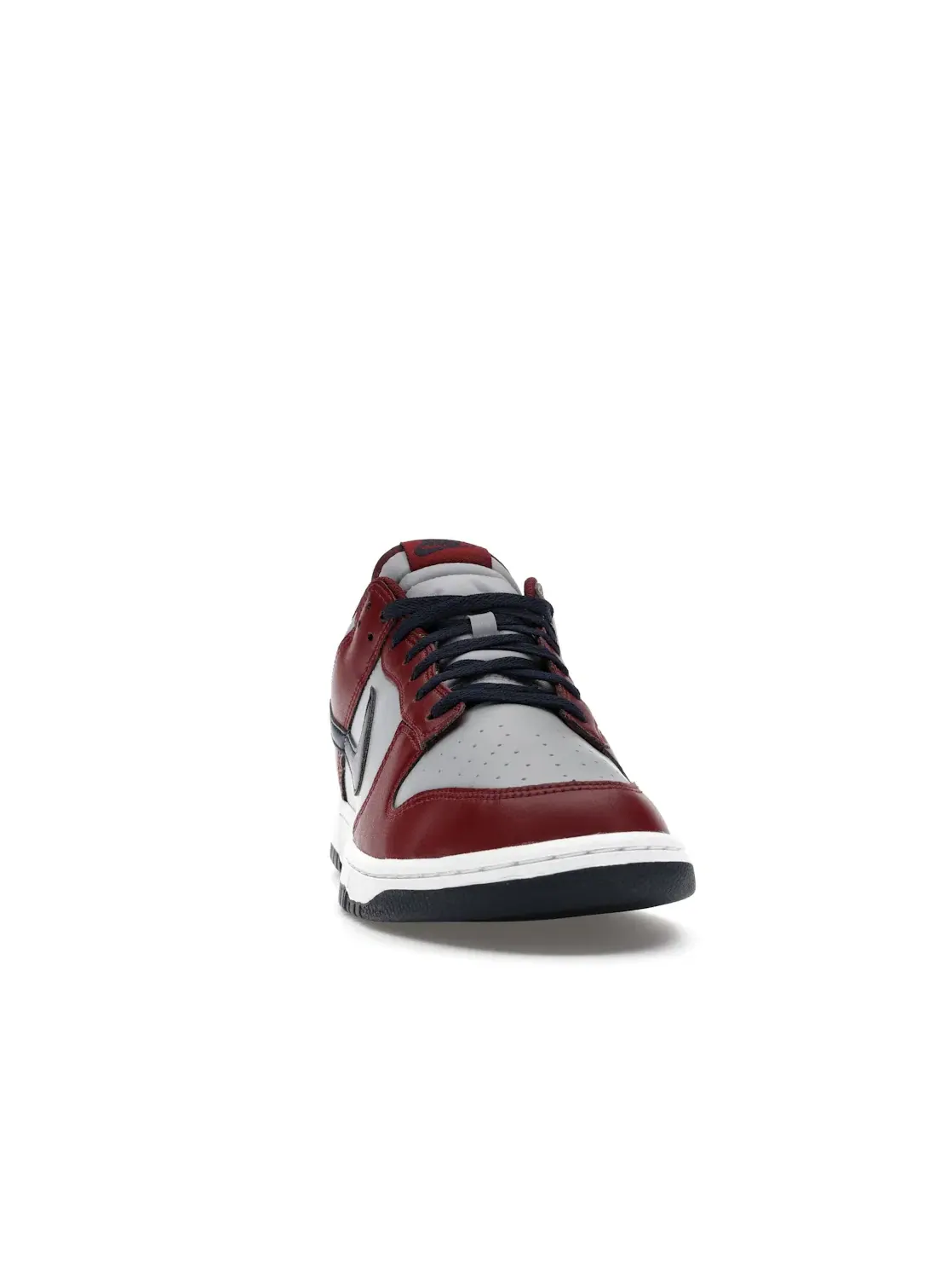 Мужские кроссовки Lifestyle Nike Dunk Low Retro — изображение 2 из 4