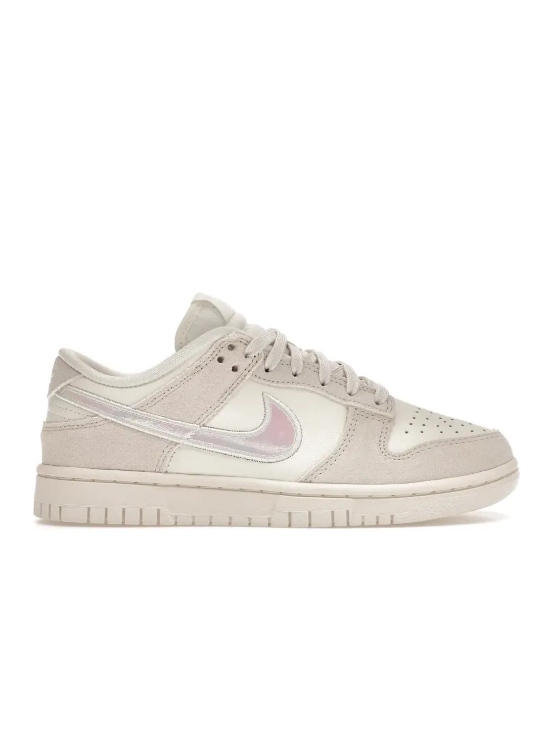 Женские кроссовки с перламутровыми элементами Nike Dunk Low Nike — изображение 1 из 4, мульти-/красный/розовый