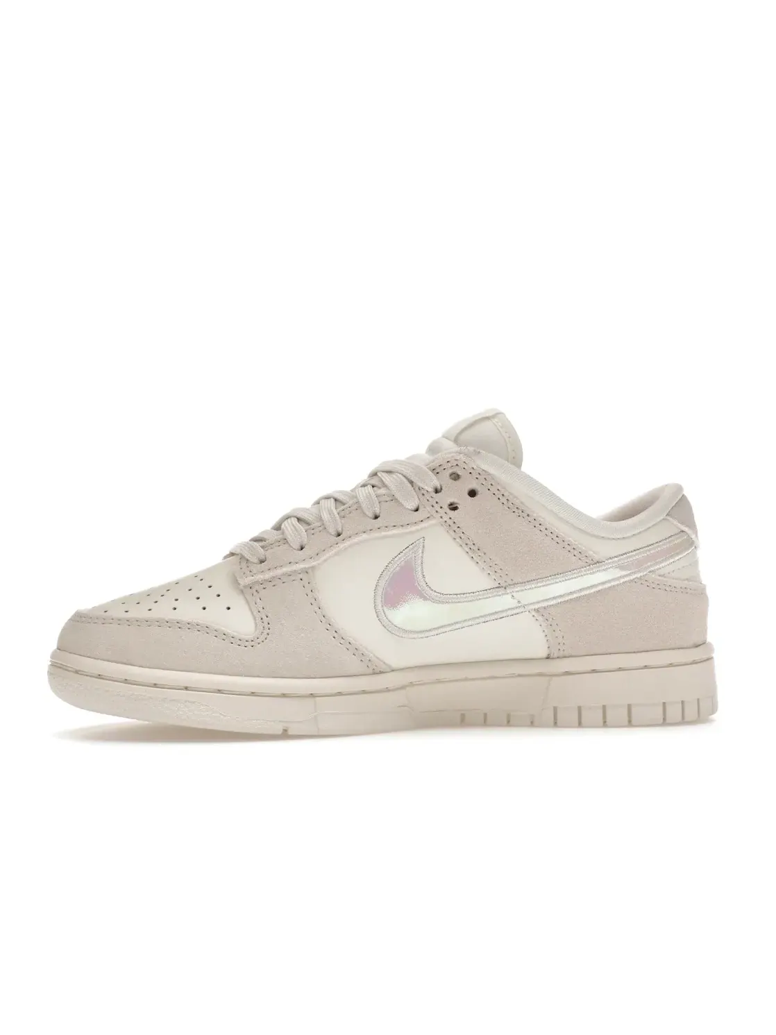 Женские кроссовки с перламутровыми элементами Nike Dunk Low Nike — изображение 3 из 4, мульти-/красный/розовый