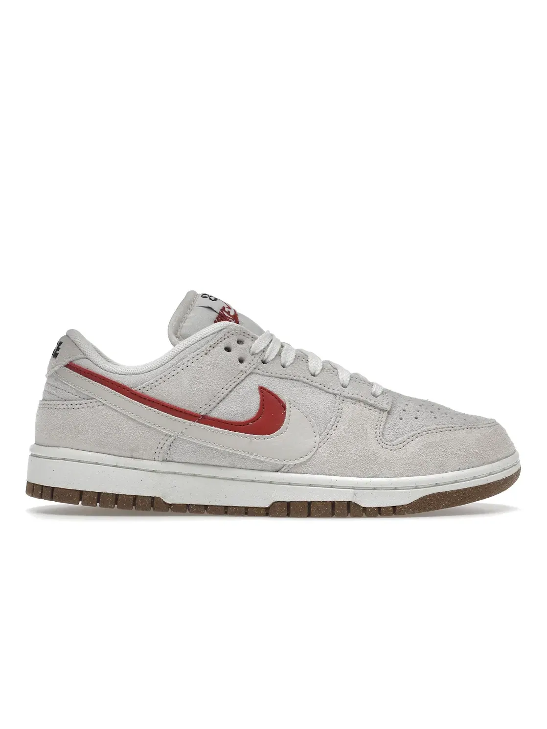 Женские кроссовки Lifestyle с двойным Swoosh Nike Dunk Low SE 85 — изображение 1 из 4, оранжевый
