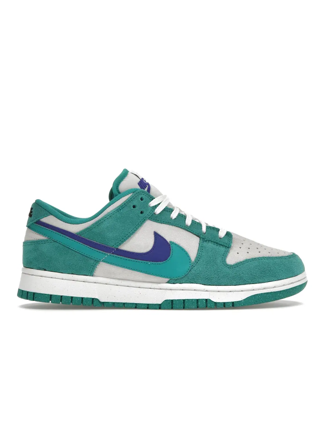 Женские кроссовки Lifestyle с принтом Nike Dunk Low SE 85 Nike — изображение 1 из 4, черный/зеленый