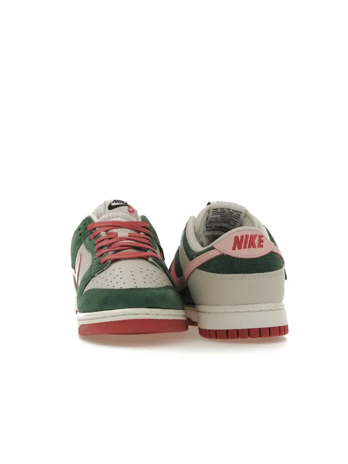 Женские кроссовки Nike Dunk Low SE All Petals United Fir Green — изображение 4 из 4, светлый/розовый