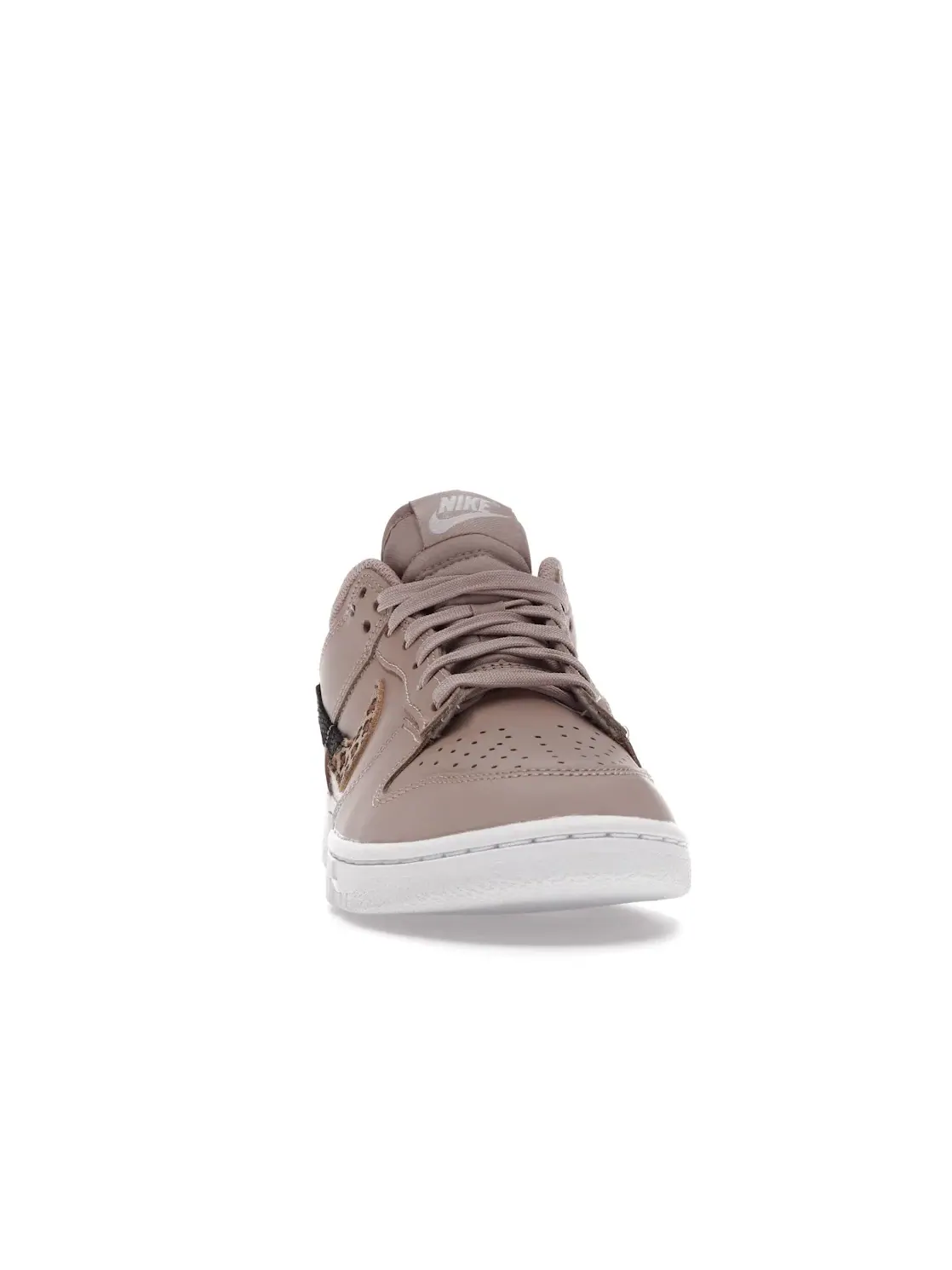 Женские кроссовки Lifestyle с принтом Nike Dunk Low SE — изображение 2 из 4, мульти