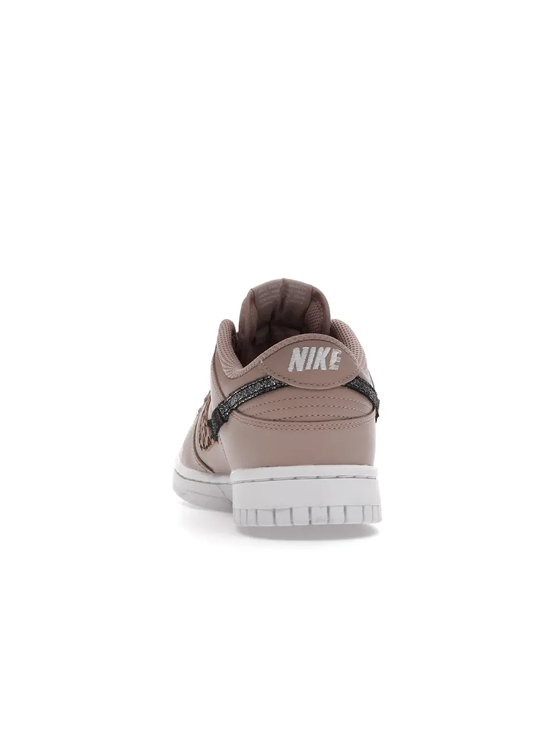 Женские кроссовки Lifestyle с принтом Nike Dunk Low SE — изображение 4 из 4, мульти