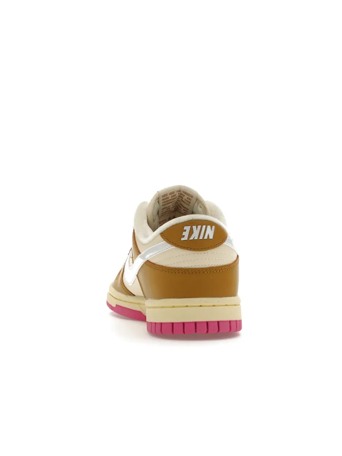 Женские кроссовки с голографическими акцентами Nike Dunk Low SE — изображение 4 из 4, розовый