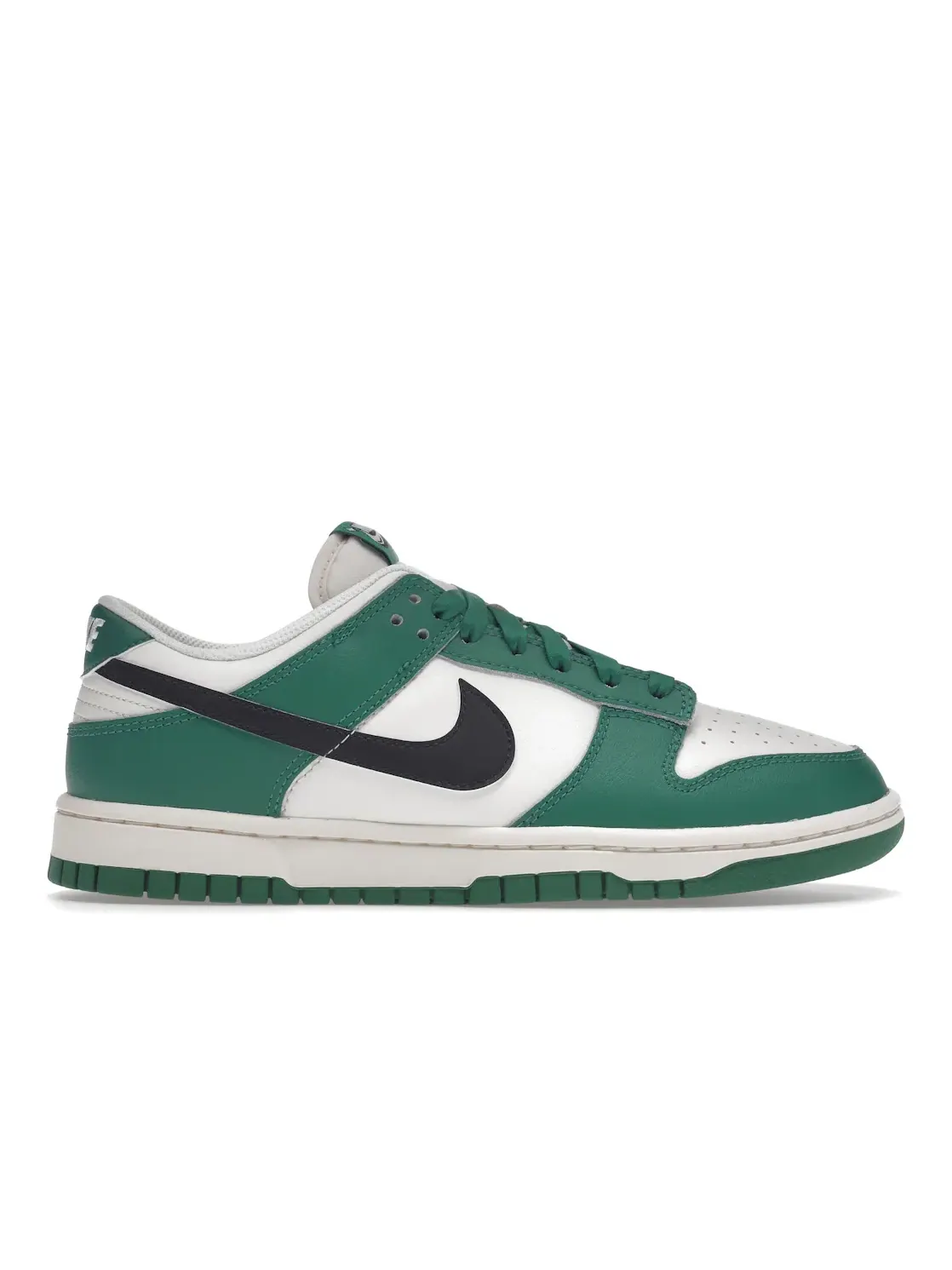 Мужские кроссовки Lifestyle с принтом Nike Dunk Low SE Nike — изображение 1 из 4