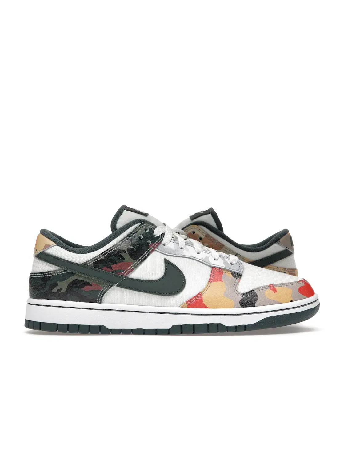Мужские кроссовки с камуфляжным принтом Nike Dunk Low SE Nike — изображение 1 из 4