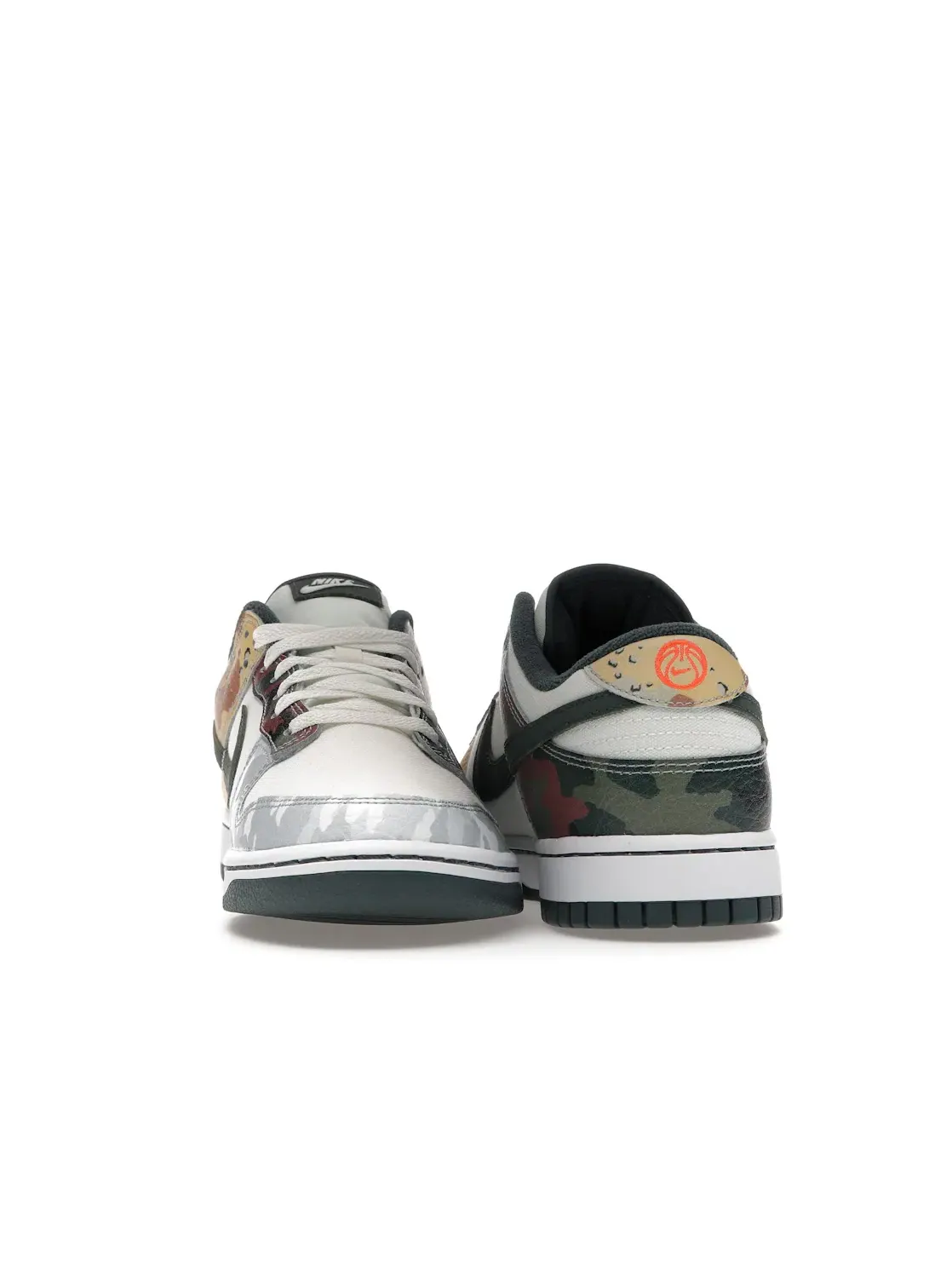 Мужские кроссовки с камуфляжным принтом Nike Dunk Low SE Nike — изображение 4 из 4