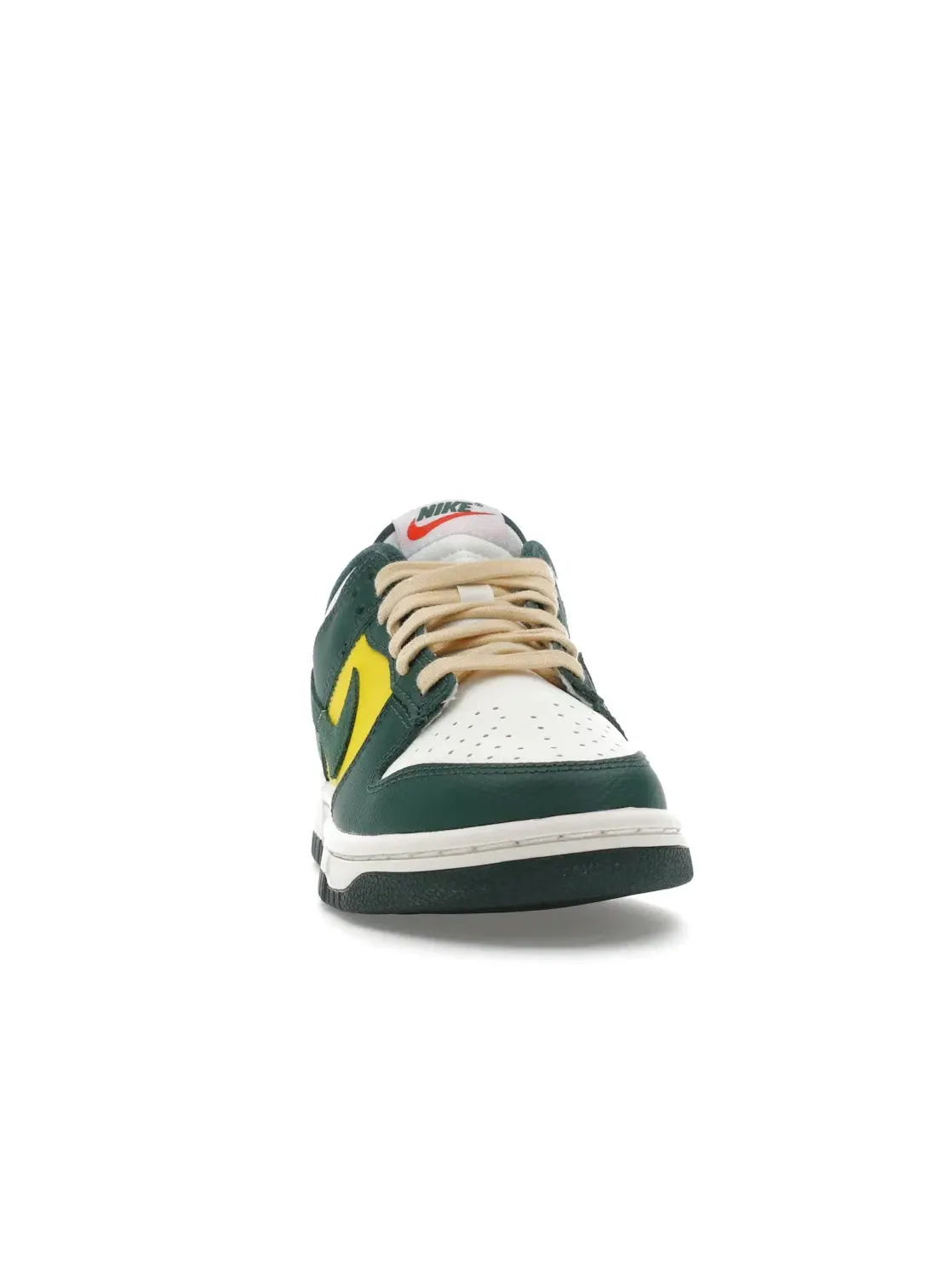 Женские кроссовки Lifestyle Nike Dunk Low SE — изображение 2 из 4, желтый/красный/зеленый