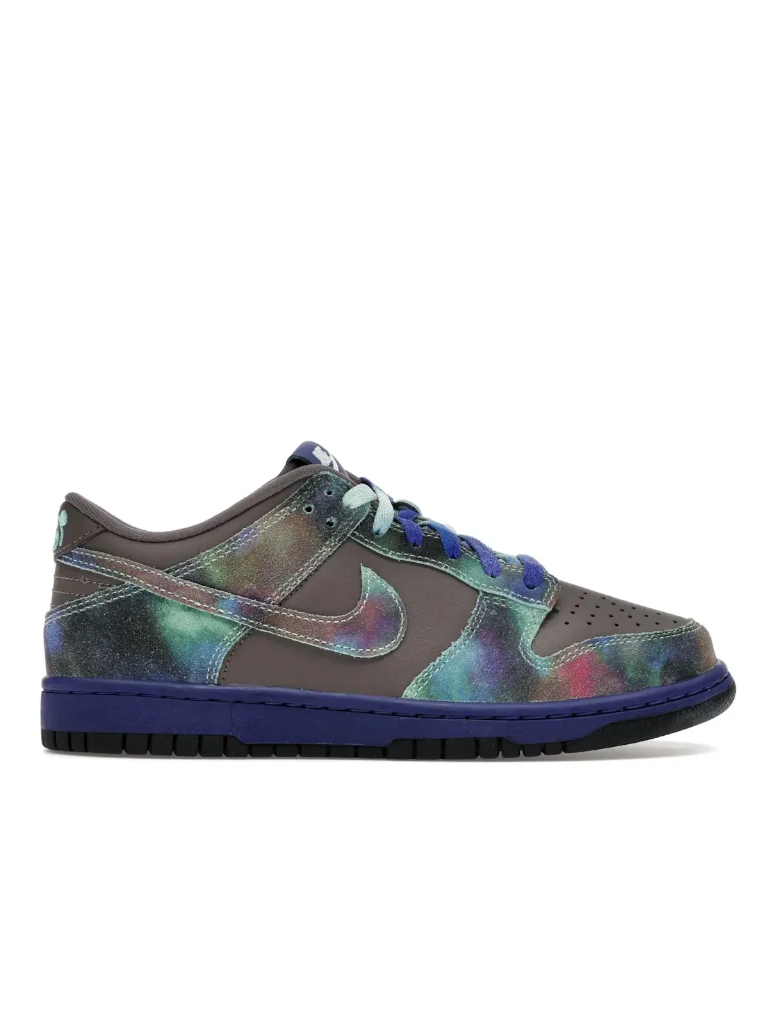 Детские кроссовки Lifestyle Nike Dunk Low SE — изображение 1 из 4, глубокий/черный