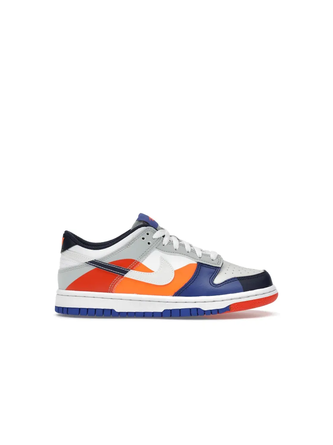 Детские кроссовки на шнуровке Nike Dunk Low SE — изображение 1 из 4