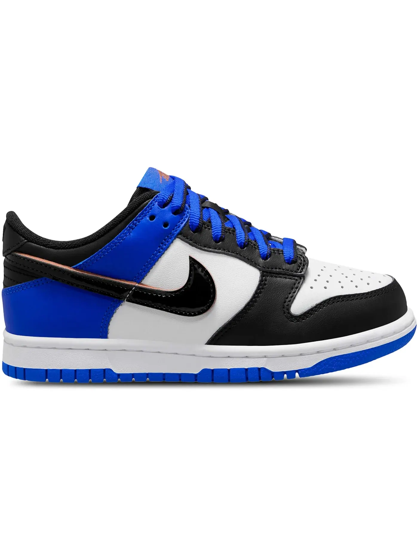 Детские кроссовки Lifestyle Nike Dunk Low SE — изображение 1 из 1, белый синий черный