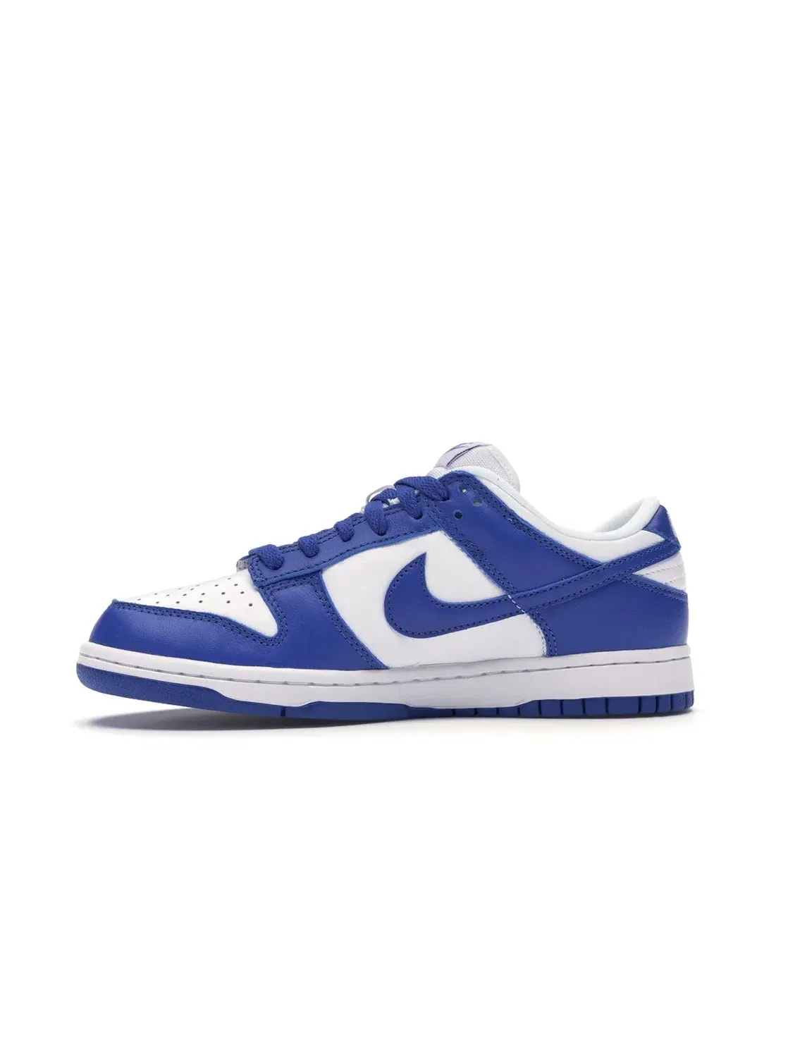 Мужские кроссовки с кожаным верхом Nike Dunk Low SP Nike — изображение 3 из 4, белый