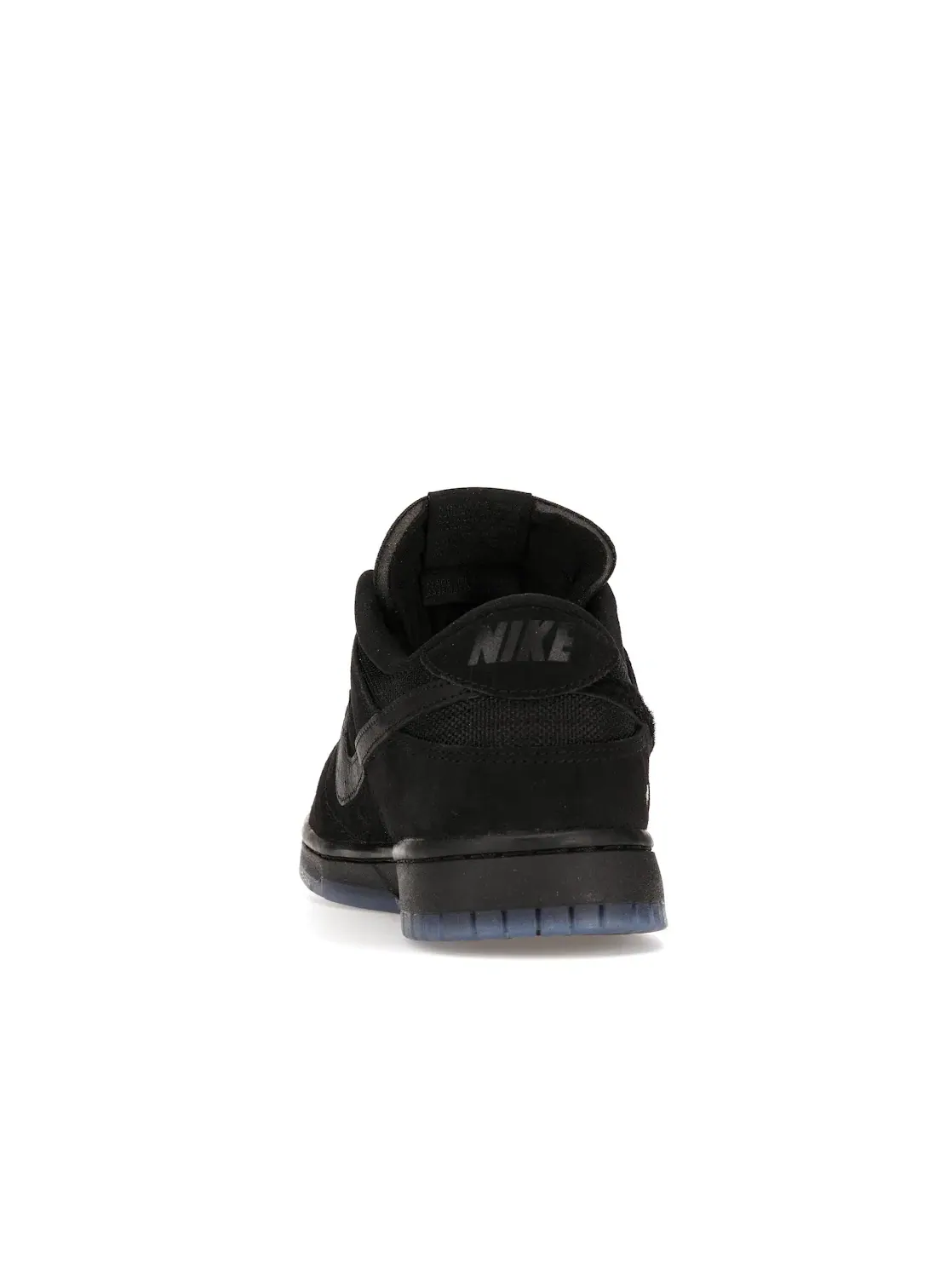 Мужские кроссовки lifestyle Nike Dunk Low SP Undefeated 5 On It Nike — изображение 4 из 4, черный/черный