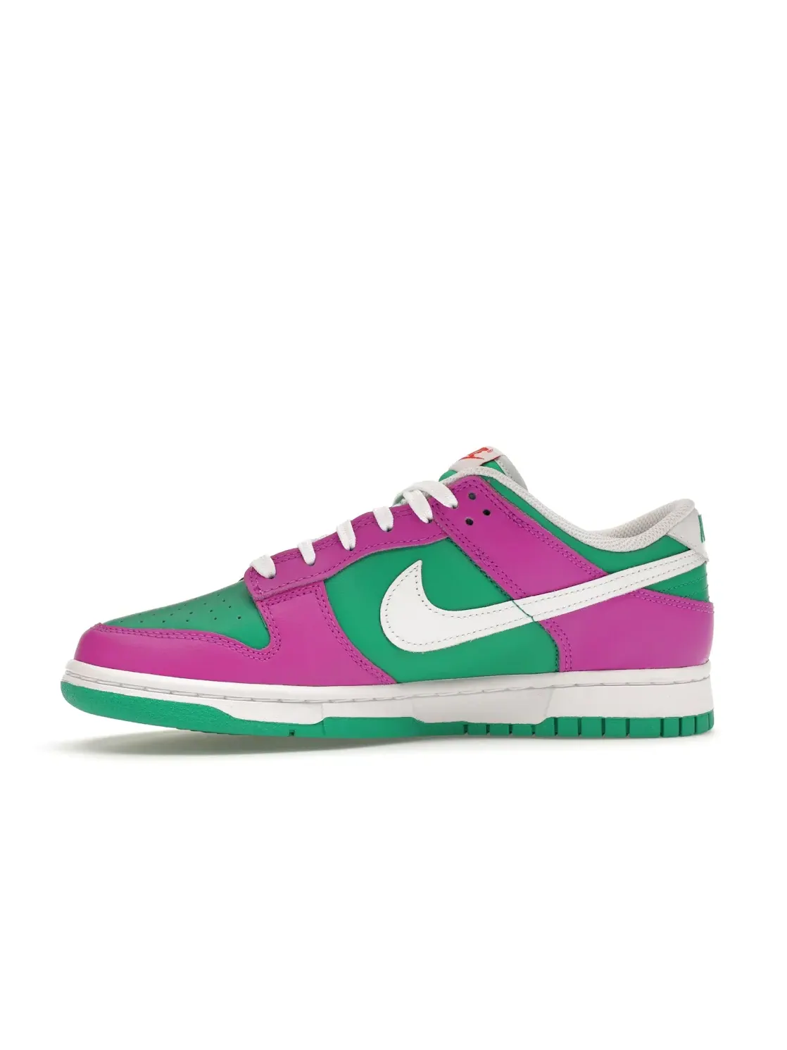 Женские кроссовки с ярким дизайном Nike Dunk Low Nike — изображение 3 из 4, зеленый/белый--белый
