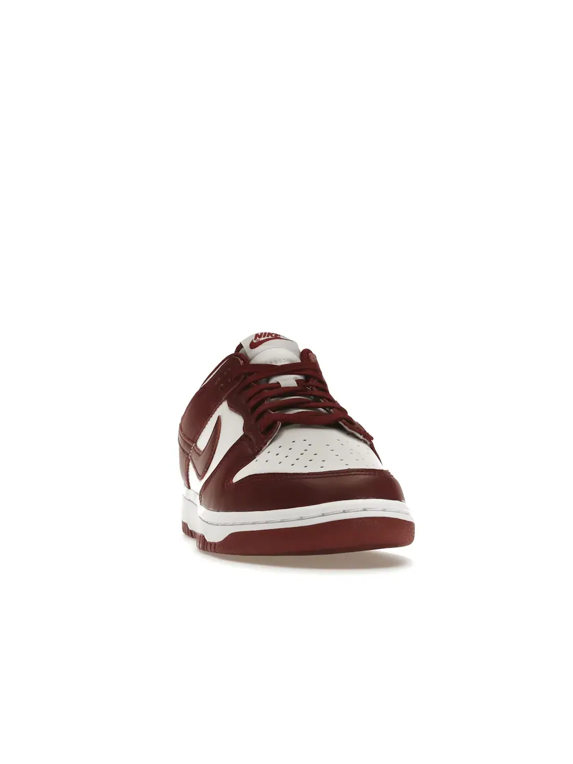 Мужские кроссовки Lifestyle с гладкой кожи Nike Dunk Low Team Red — изображение 2 из 4, красный/красный-белый