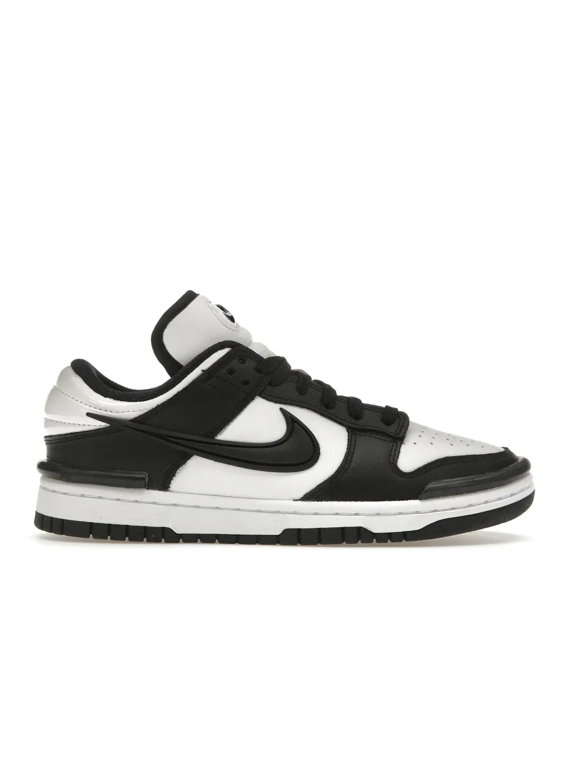 Женские кроссовки с утолщенной подошвой Nike Dunk Low Twist — изображение 1 из 4, белый/черный