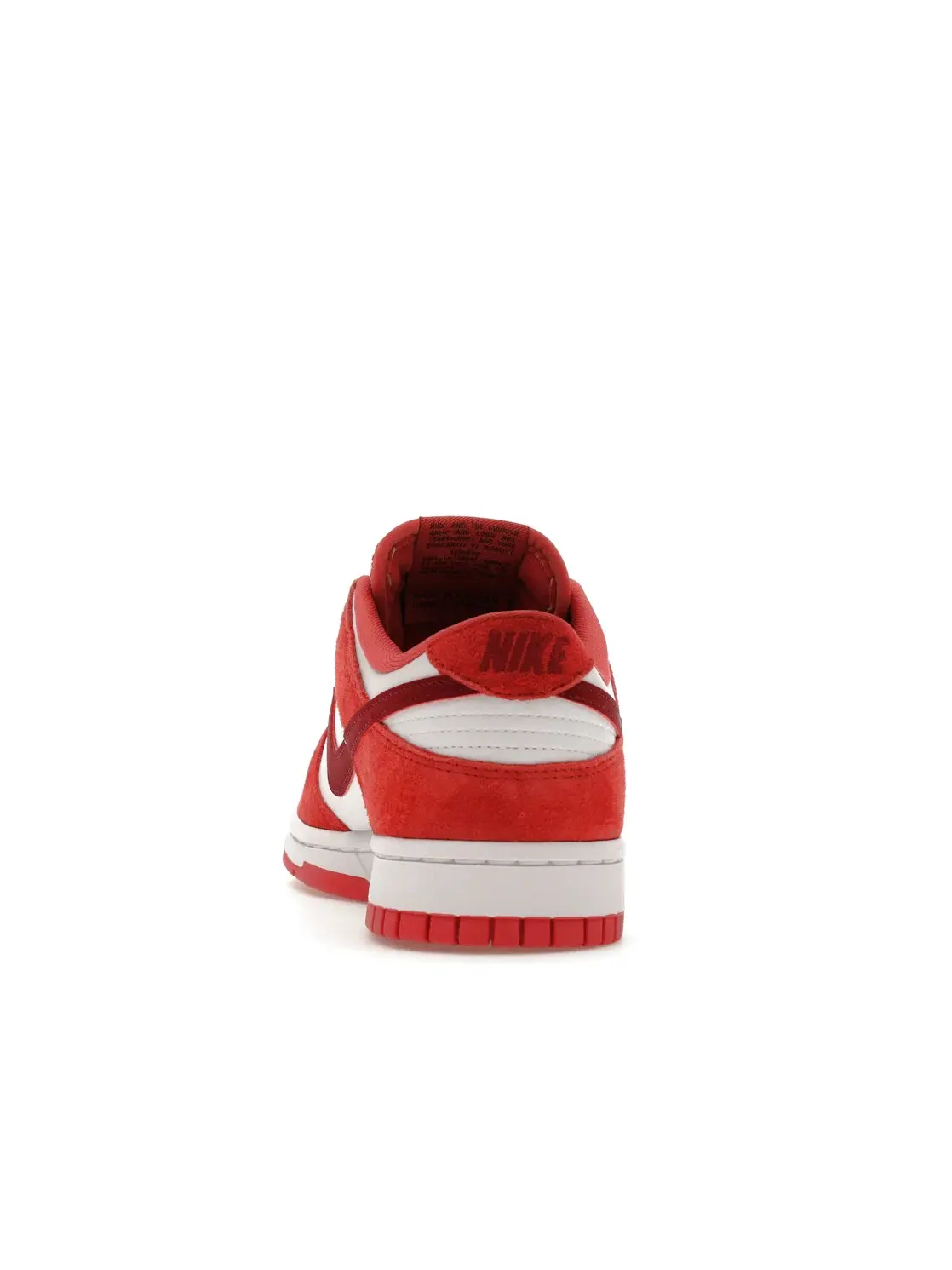 Женские кроссовки с замшевыми вставками Nike Dunk Low — изображение 4 из 4, белый/красный//красный