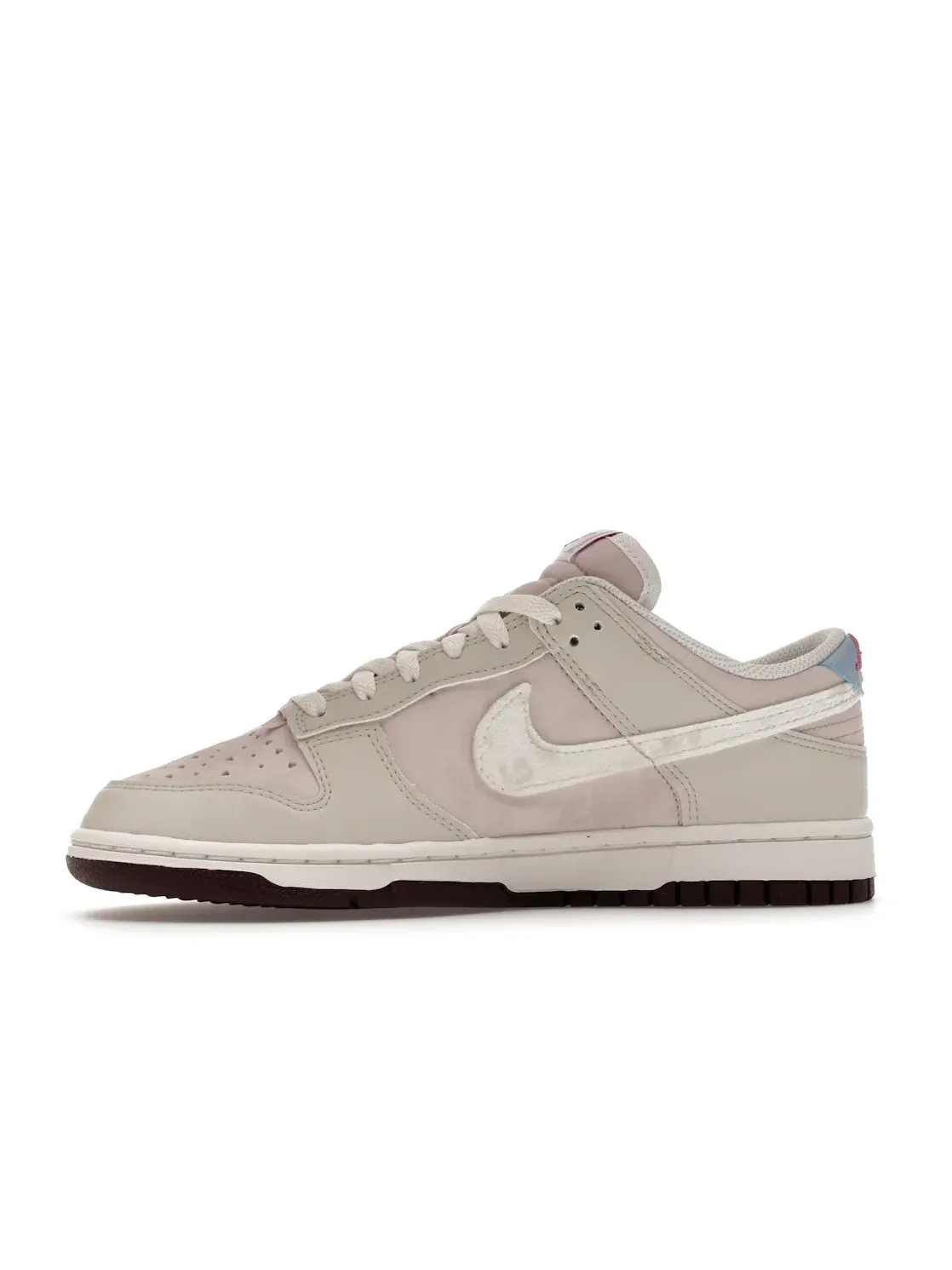 Женские кроссовки Lifestyle Nike Dunk Low — изображение 3 из 4