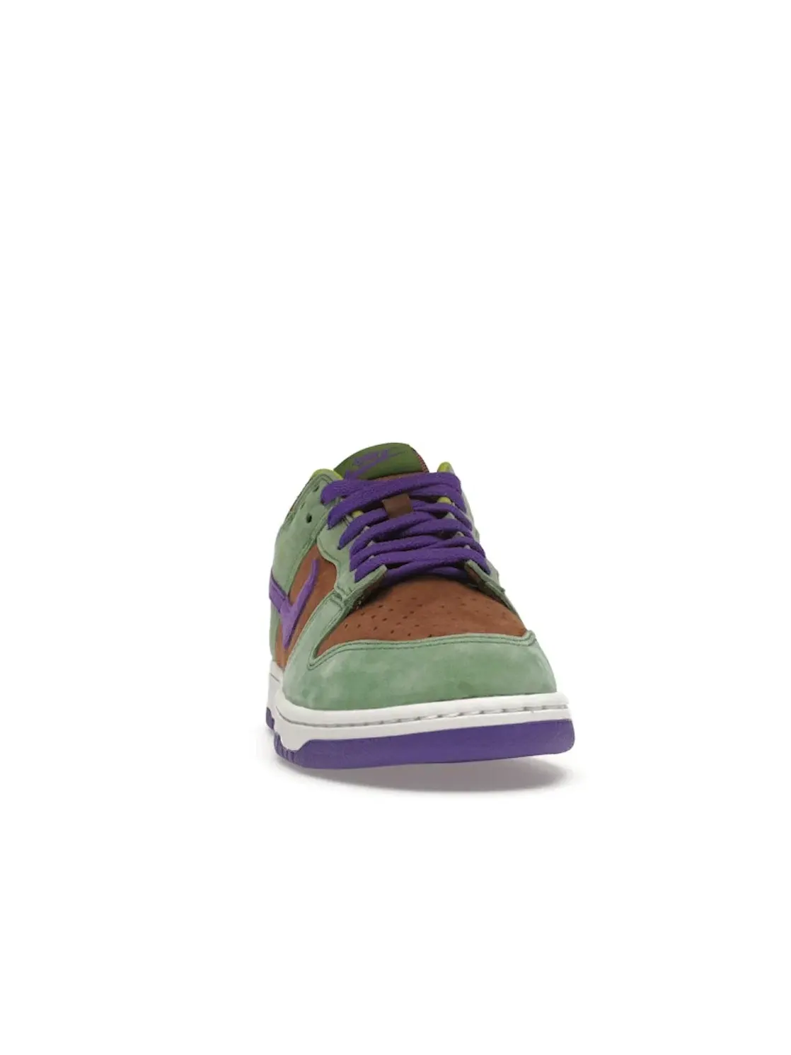 Мужские кроссовки с замшевым верхом Nike Dunk Low — изображение 2 из 4
