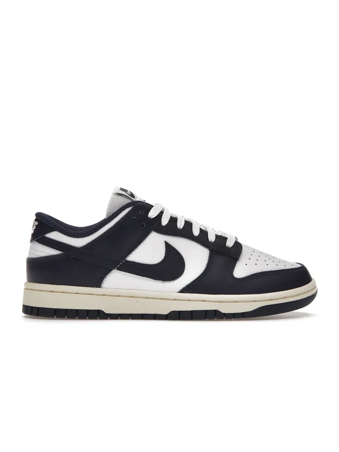 Женские кроссовки с винтажным дизайном Nike Dunk Low Nike — изображение 1 из 4, белый/темно-синий