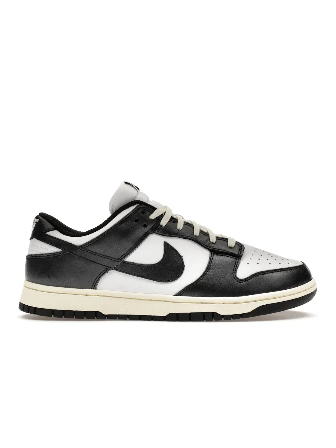 Женские кроссовки с винтажным дизайном Nike Dunk Low — изображение 1 из 4, белый/черный