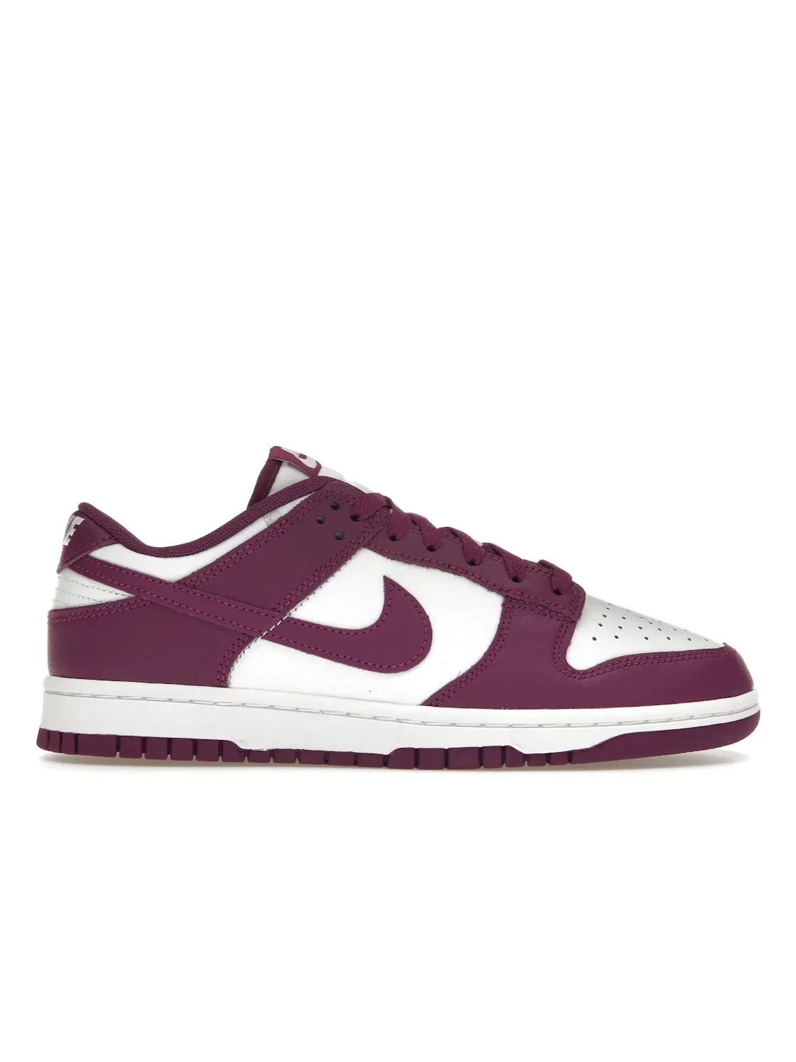 Мужские кроссовки Lifestyle Nike Dunk Low — изображение 1 из 4, белый