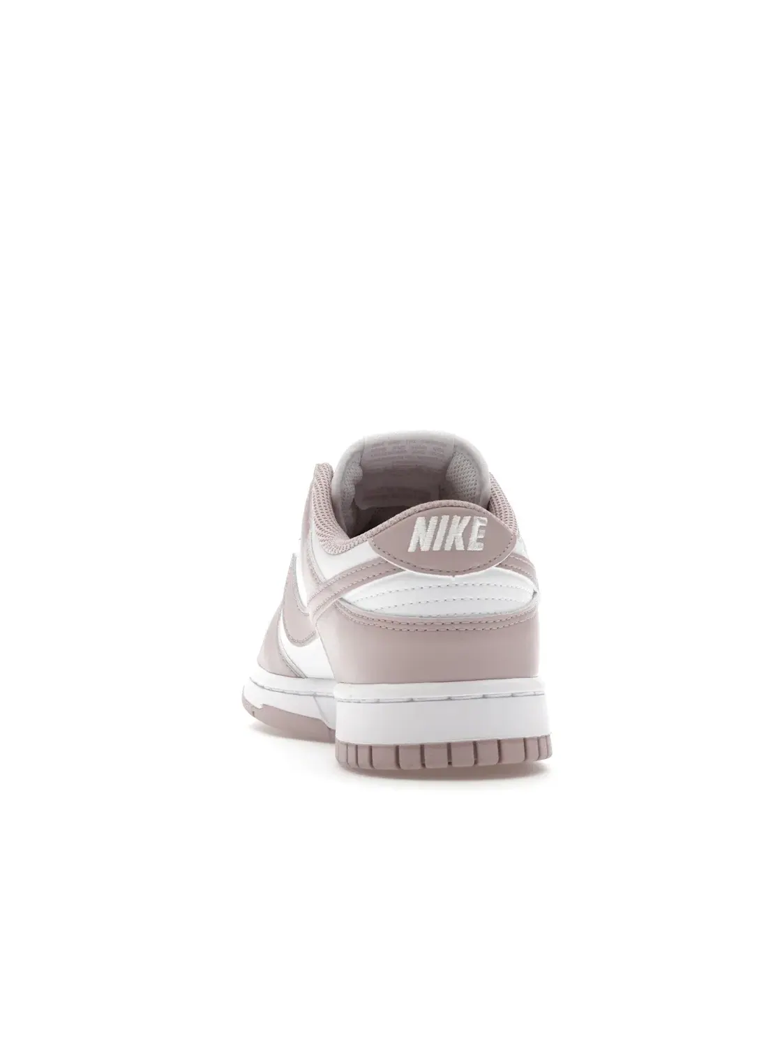Женские кроссовки Lifestyle Nike Dunk Low — изображение 4 из 4, белый/белый/розовый
