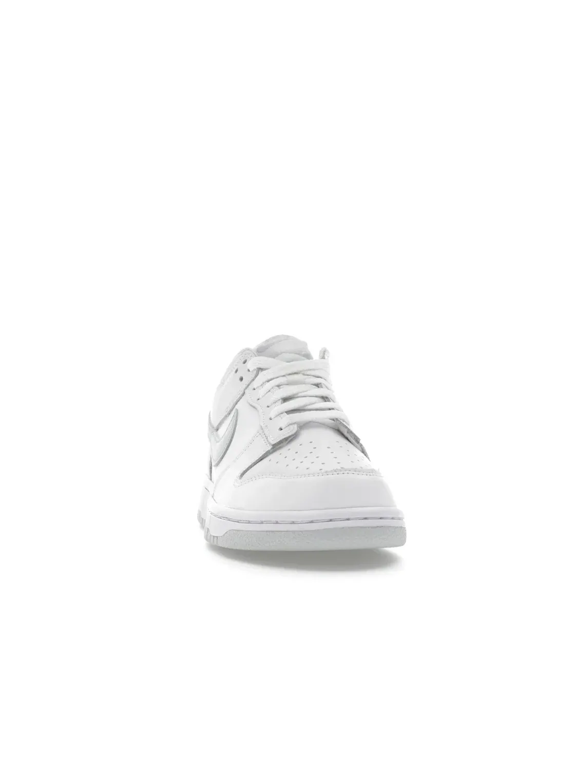 Детские кроссовки с перфорированным носком Nike Dunk Low Nike — изображение 2 из 4, белый белый платиновый
