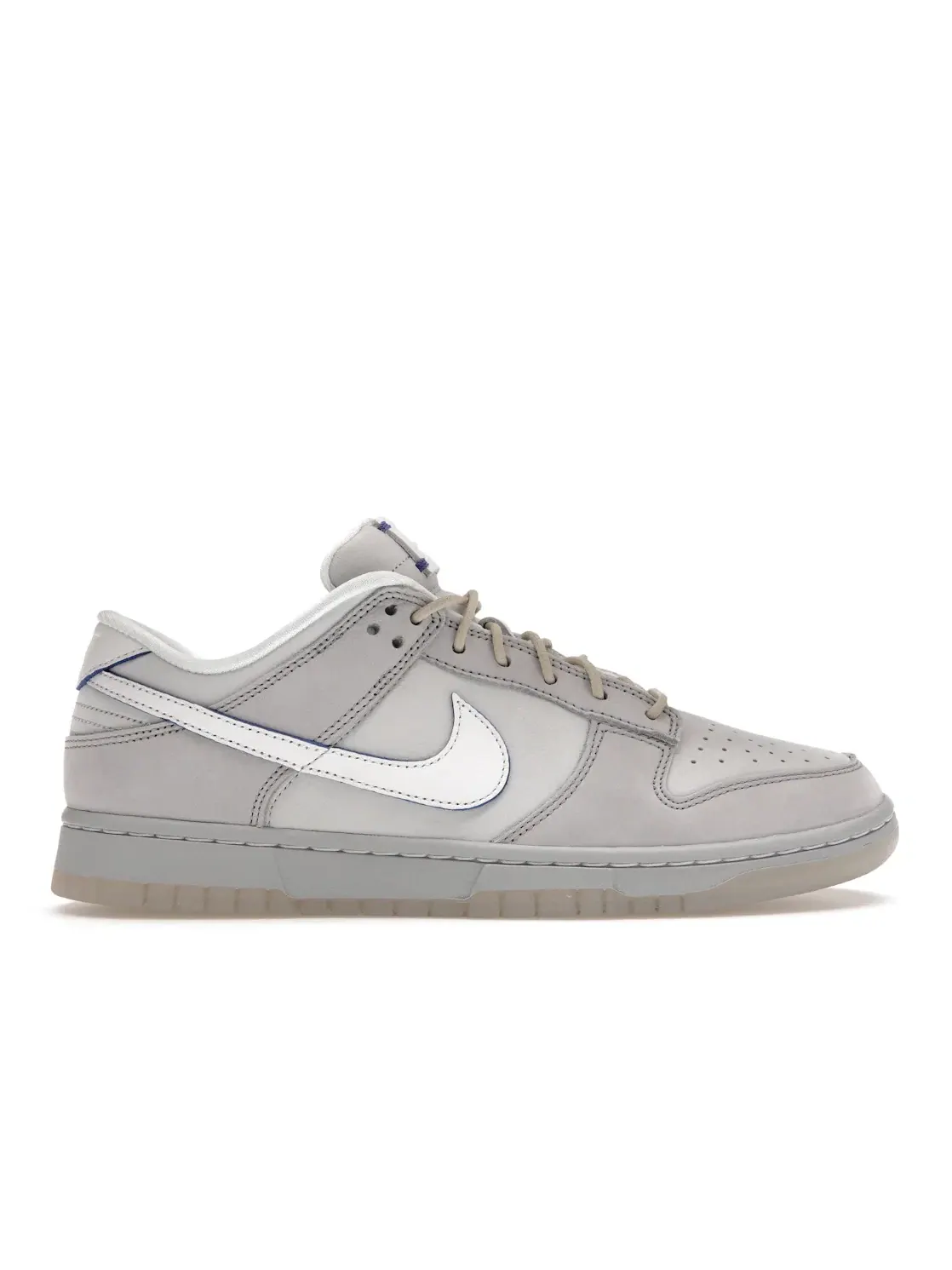 Мужские кроссовки Lifestyle Nike Dunk Low — изображение 1 из 4, платиновый/белый-серый
