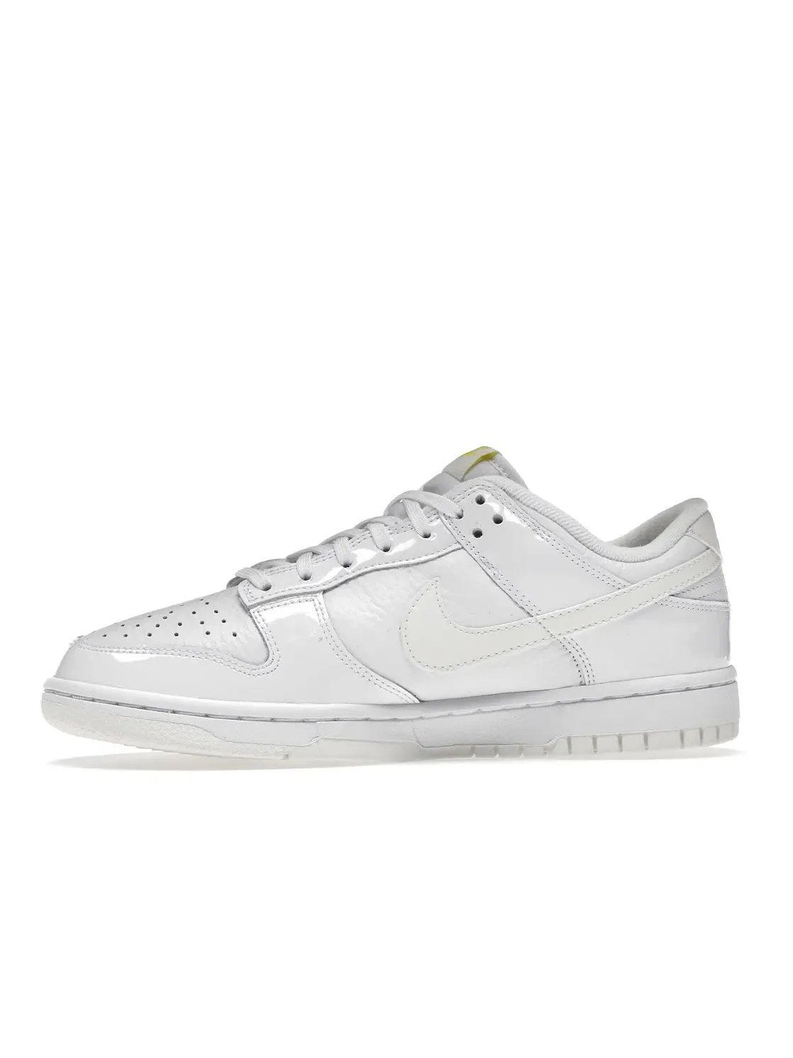 Женские кроссовки с принтом Nike Dunk Low Valentine's Day Yellow Heart Nike — изображение 3 из 4, белый//желтый