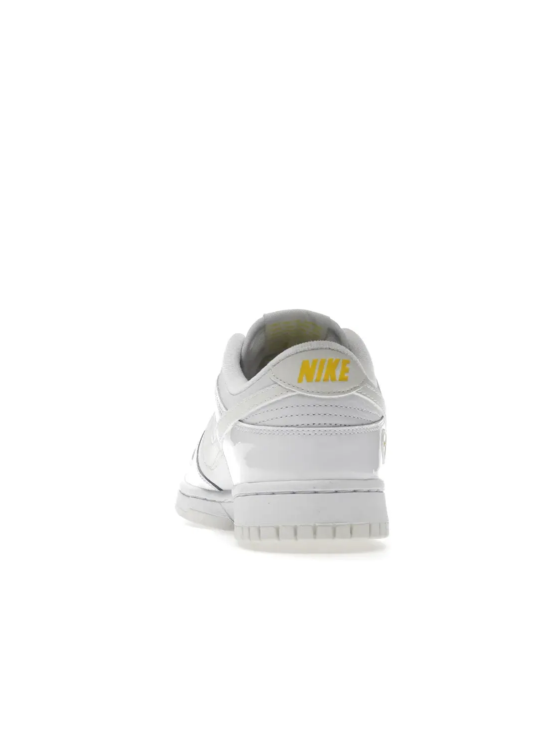 Женские кроссовки с принтом Nike Dunk Low Valentine's Day Yellow Heart Nike — изображение 4 из 4, белый//желтый