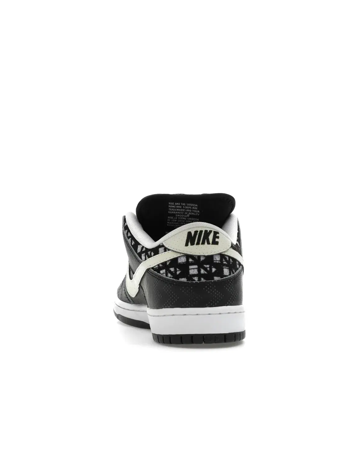 Мужские кроссовки с низким верхом Nike SB Dunk Low Nike — изображение 4 из 4, черный/белый-черный