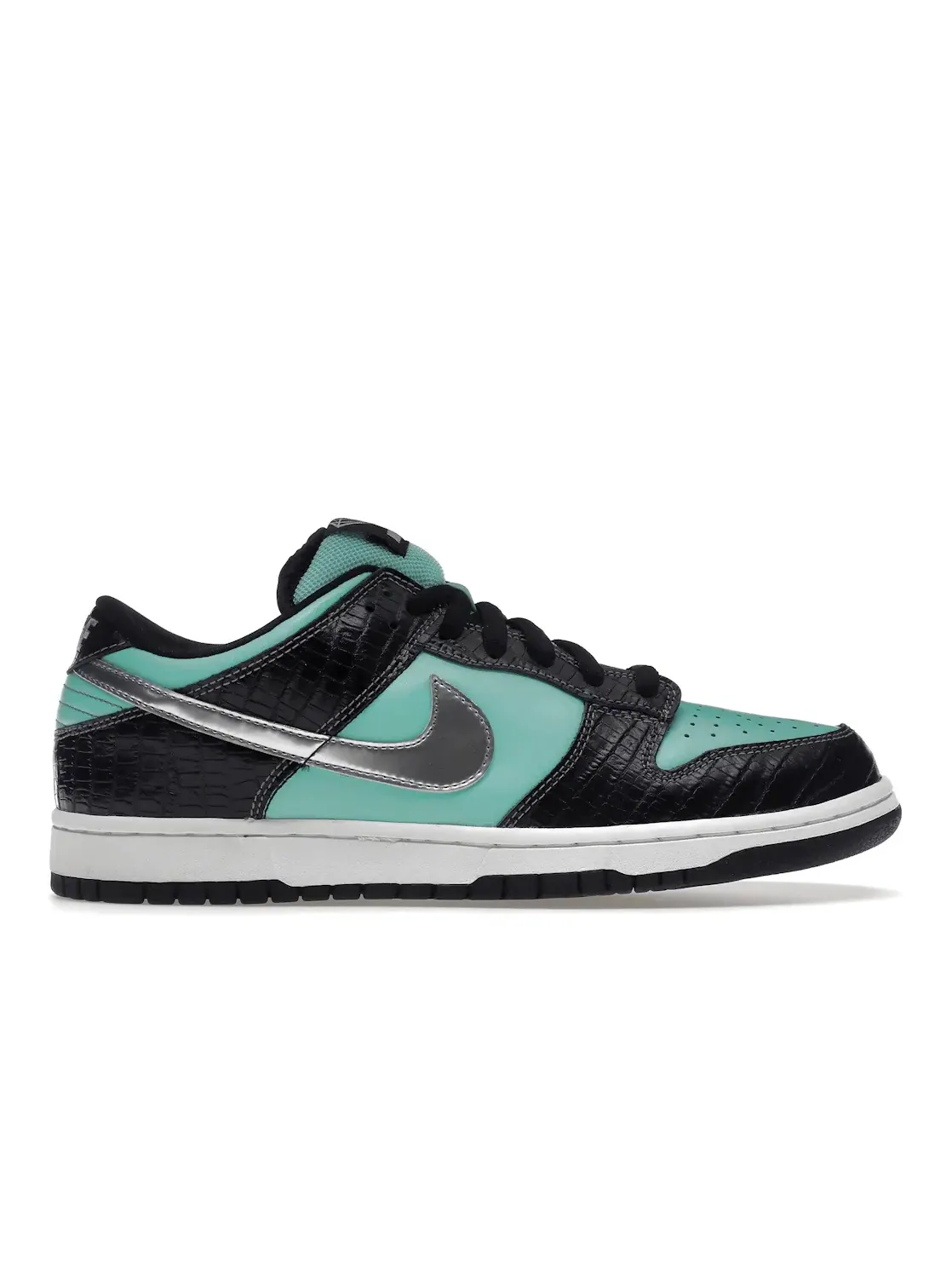 Мужские кроссовки для скейтбординга Nike SB Dunk Low Diamond Supply Co. — изображение 1 из 4, голубой
