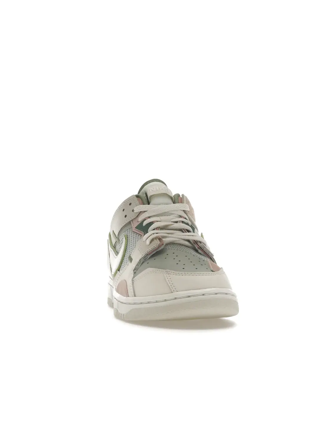 Мужские кроссовки Lifestyle с уникальными накладками Nike Dunk Scrap — изображение 2 из 4, серый/-светлый-зеленый