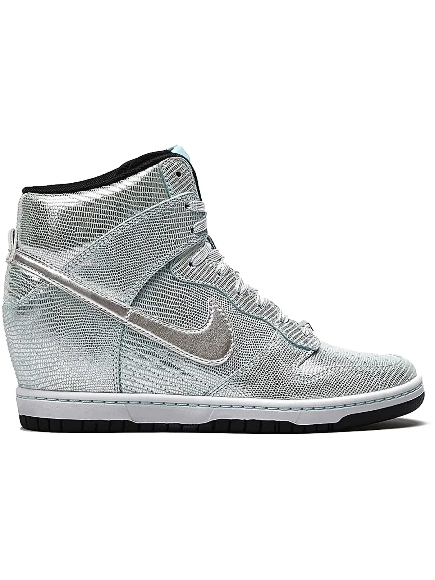 Женские кроссовки с блестящим верхом Nike Dunk Sky Hi QS — изображение 1 из 1