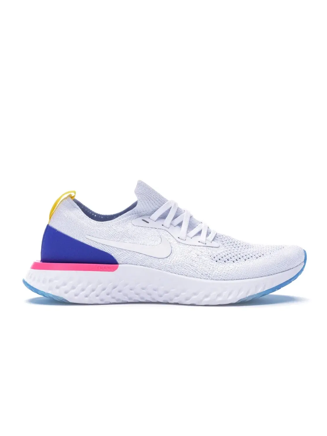 Женские кроссовки для повседневной носки Nike Epic React Flyknit — изображение 1 из 4