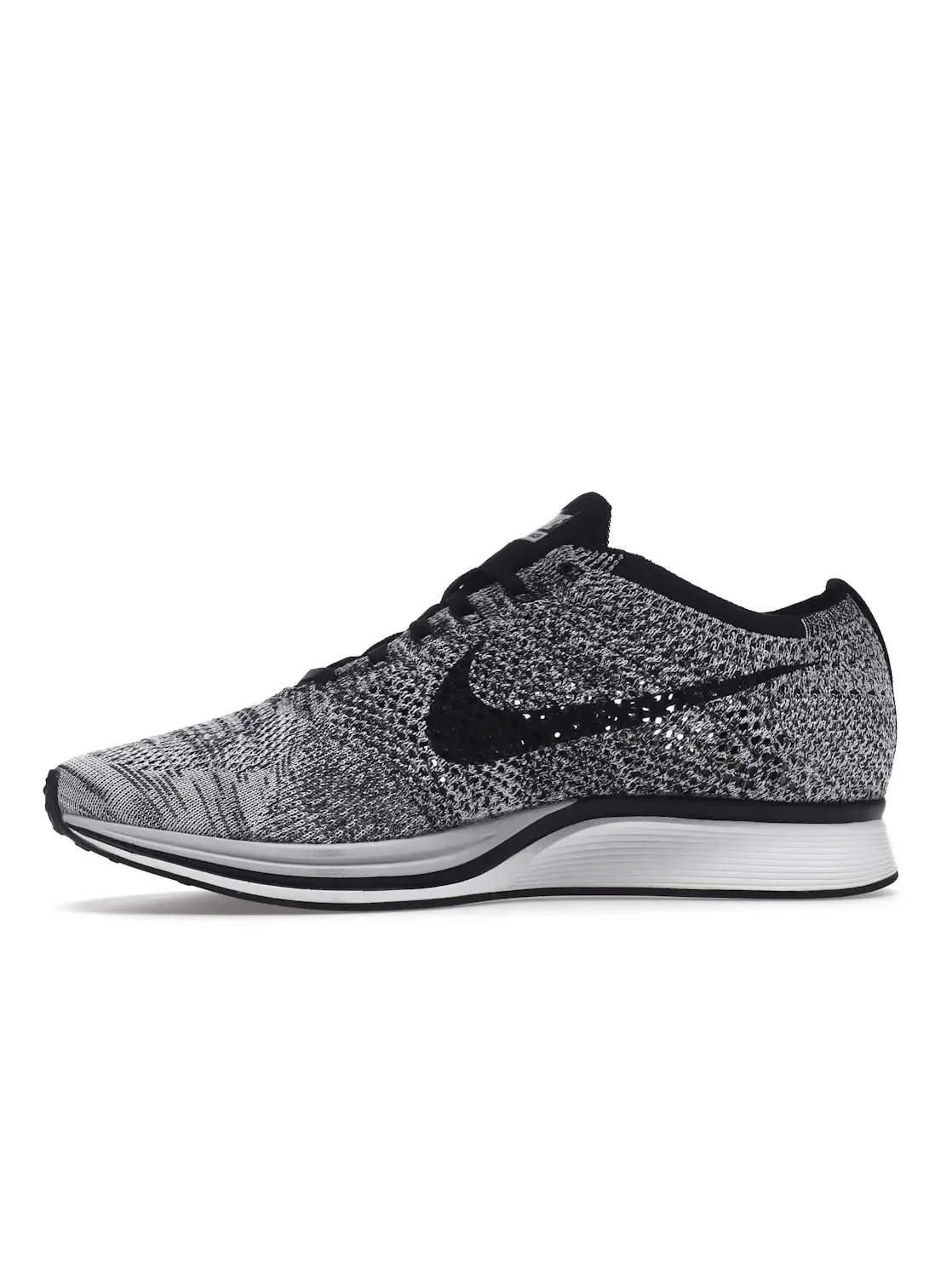 Мужские кроссовки Lifestyle Nike Flyknit Racer — изображение 3 из 4, черный/белый