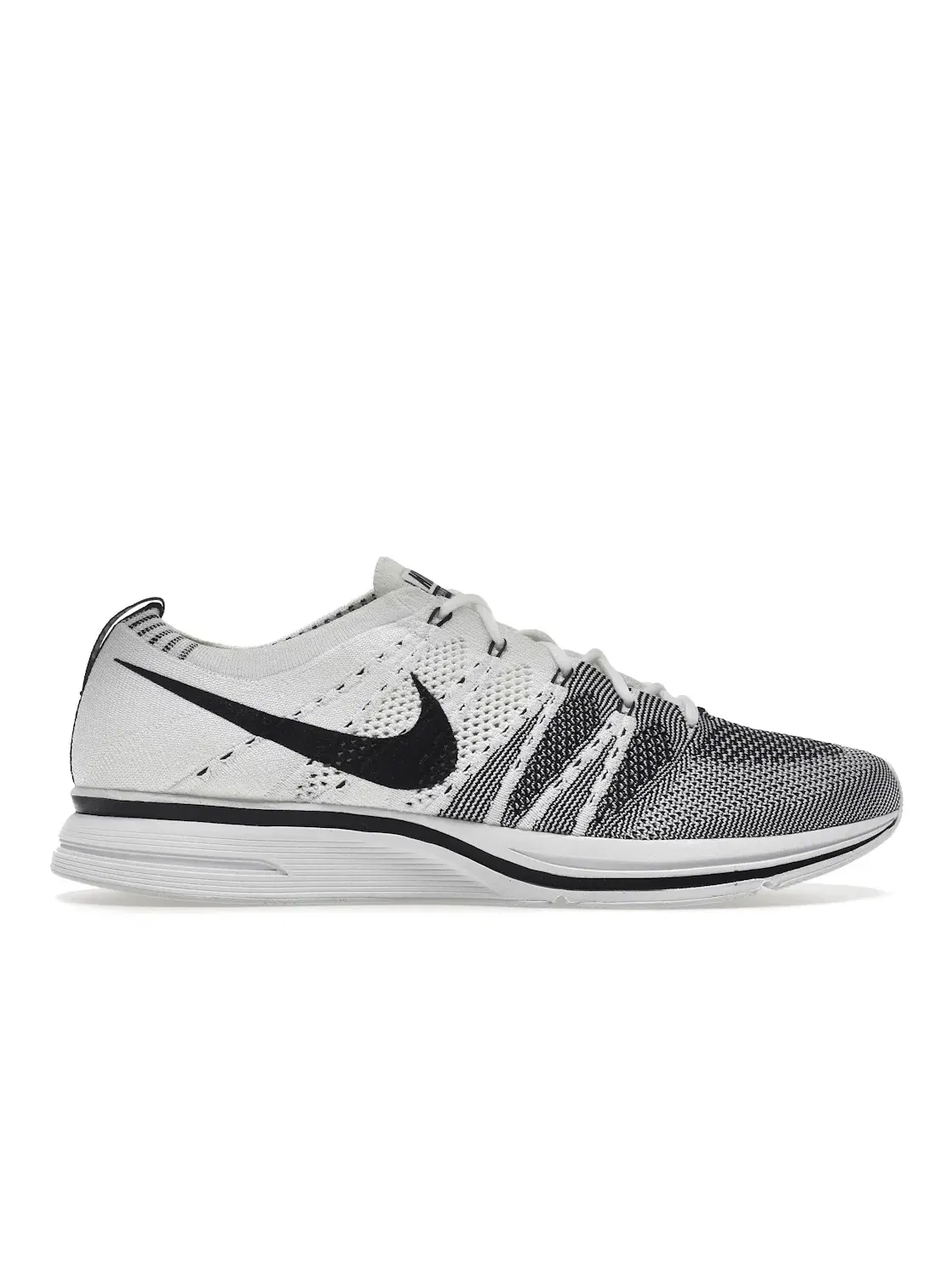 Мужские кроссовки Lifestyle с верхом Flyknit Nike Flyknit Trainer — изображение 1 из 4, белый/черный-белый