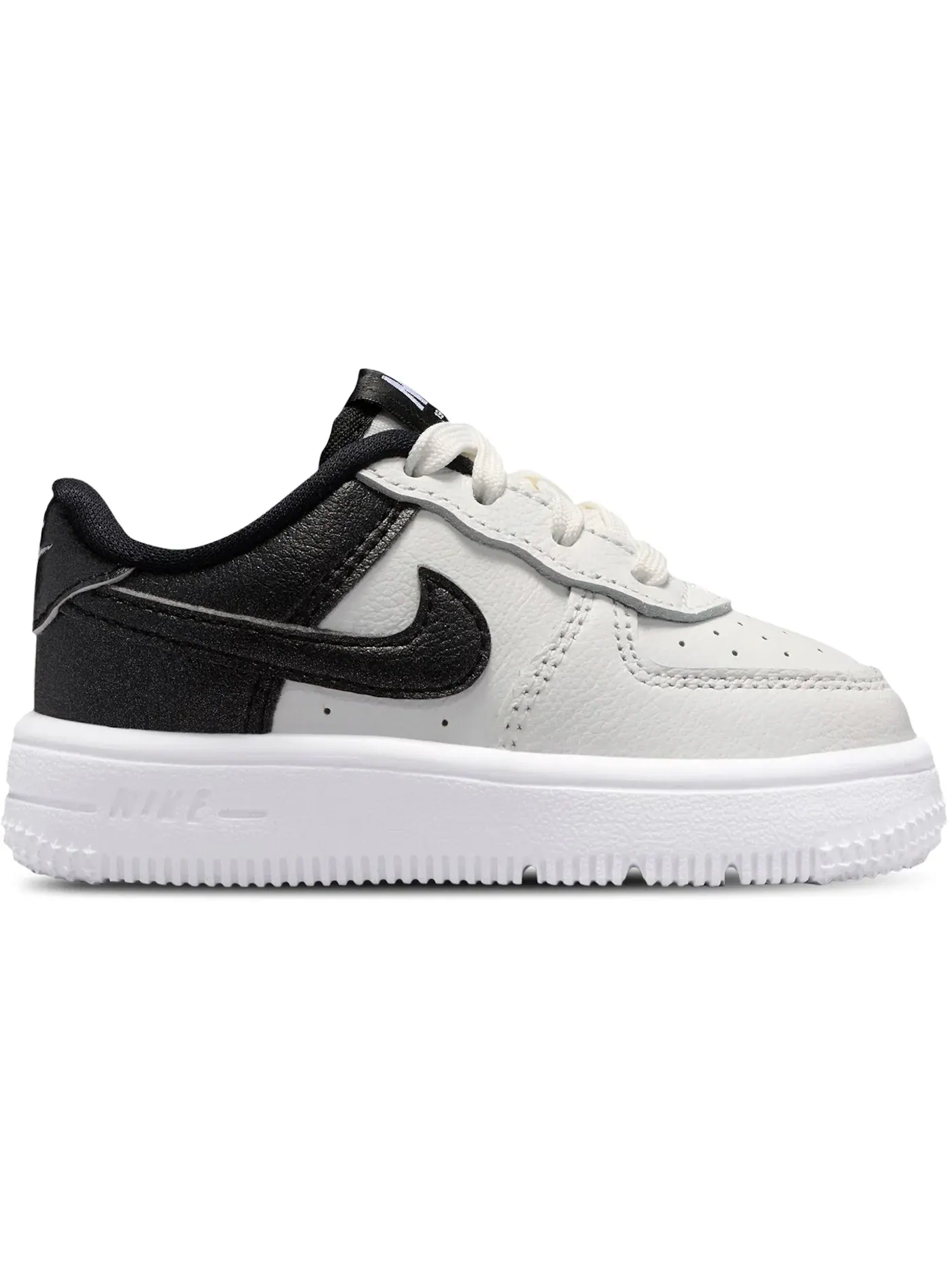 Детские кроссовки Lifestyle Nike Force 1 Low LV8 5 — изображение 1 из 1