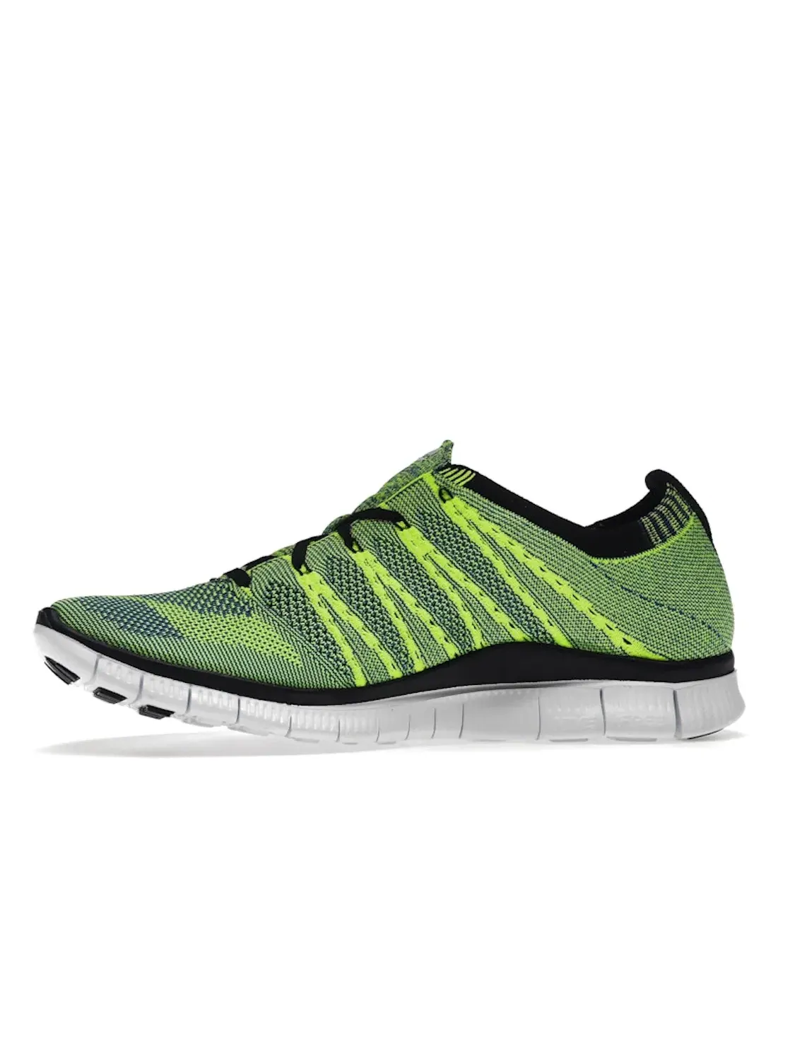 Мужские кроссовки Lifestyle Nike Free Flyknit — изображение 3 из 4, черный