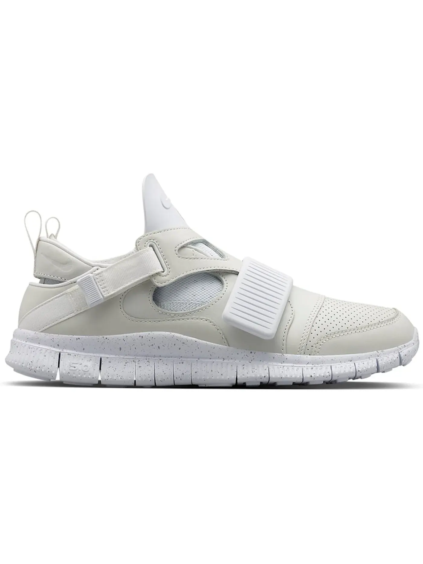 Мужские кроссовки Lifestyle Nike Free Huarache Carnivore — изображение 1 из 1, белый/белый