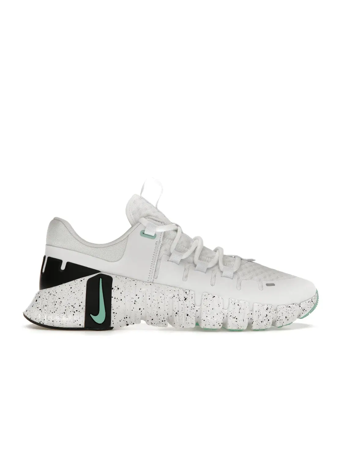 Женские кроссовки для тренировок Nike Free Metcon 5 — изображение 1 из 4, белый/черный