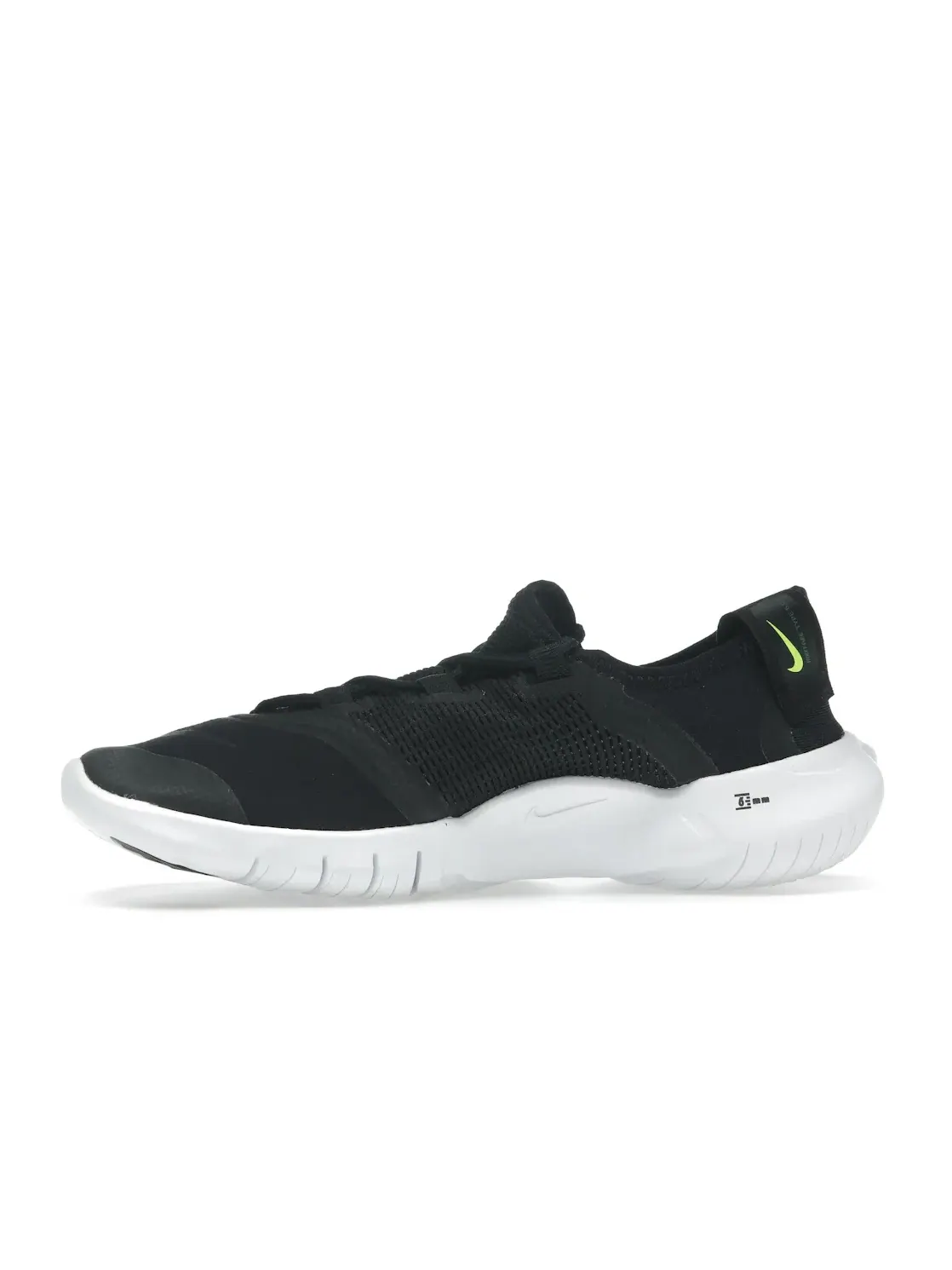 Женские кроссовки Lifestyle Nike Free RN 5.0 2020 — изображение 3 из 4, черный//белый