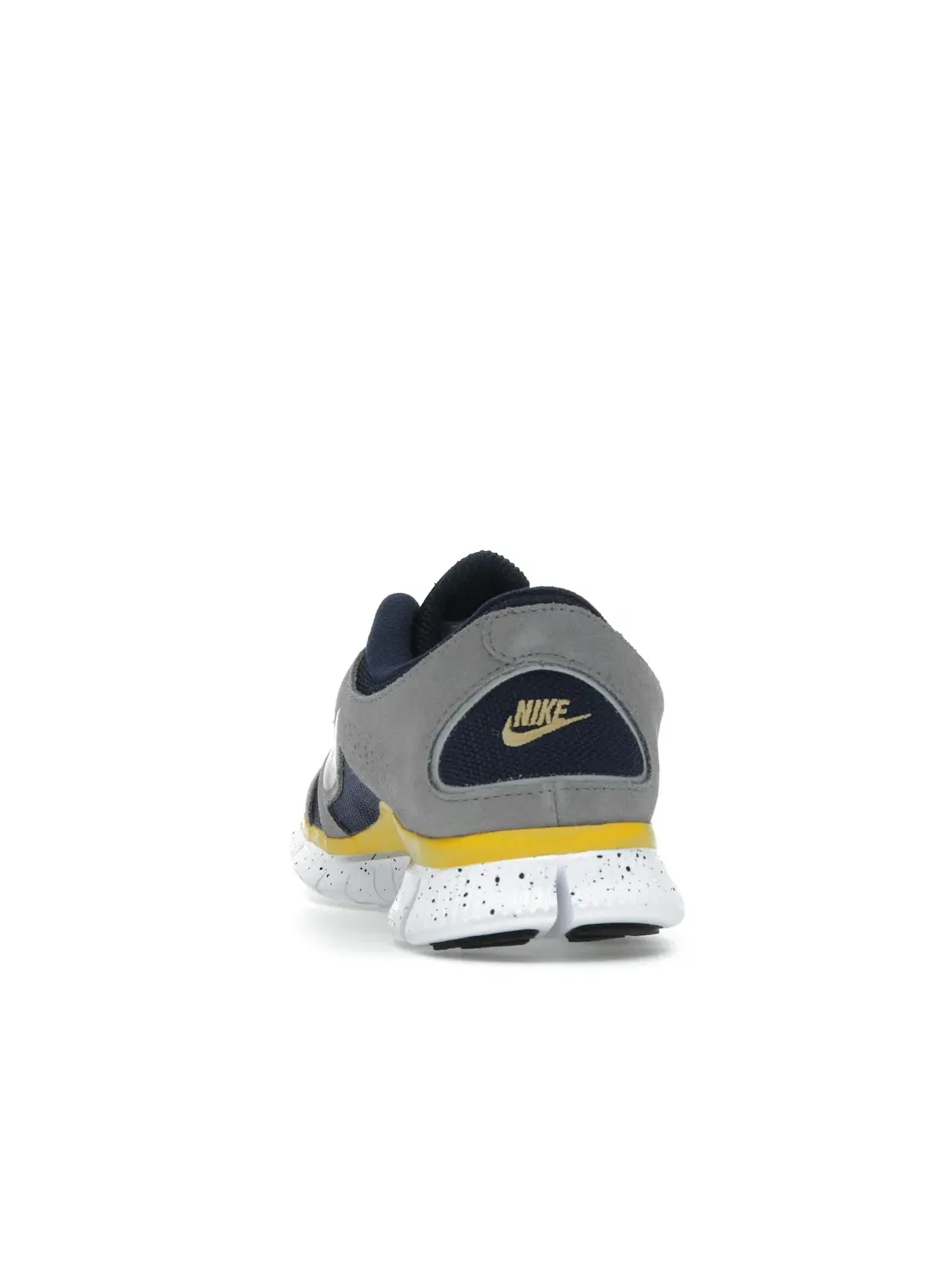 Мужские кроссовки Lifestyle Nike Free Run 3 EXT — изображение 4 из 4, серый