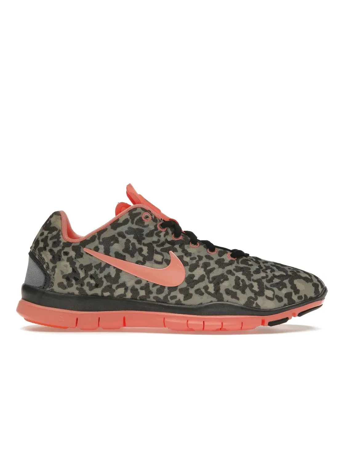 Женские кроссовки с принтом Nike Free TR Fit 3 Nike — изображение 1 из 4, розовый/металлик/черный