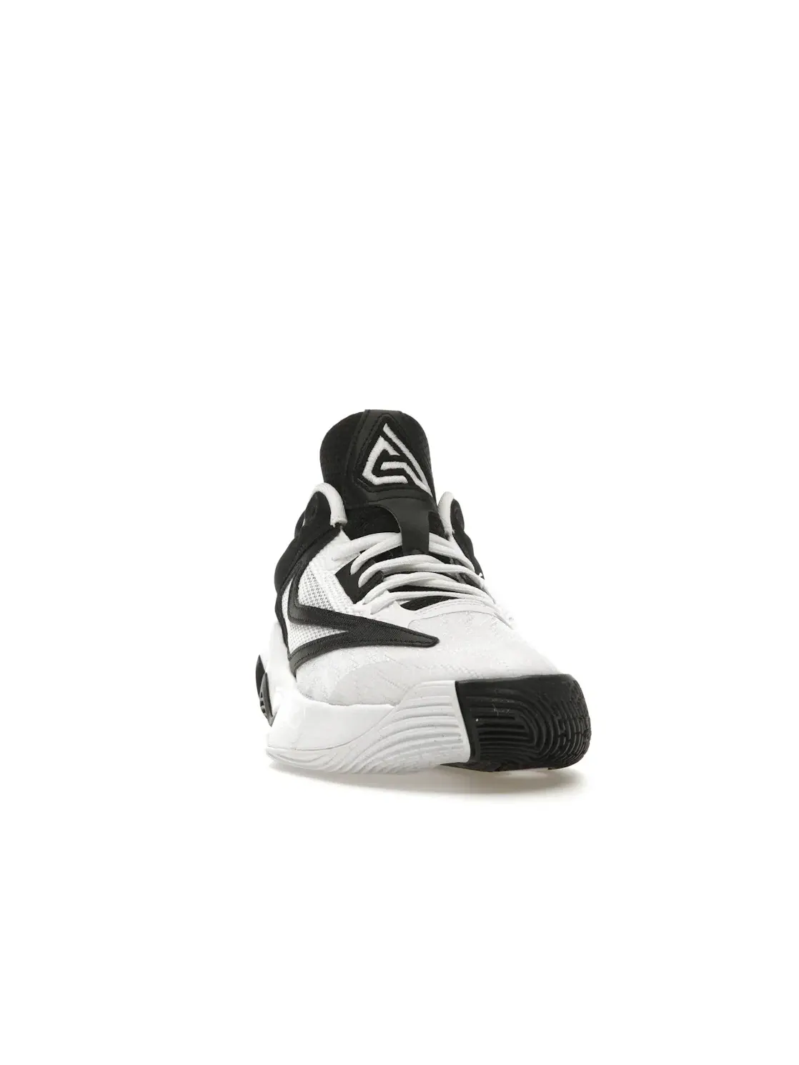 Мужские баскетбольные кроссовки с технологичной подошвой Nike Giannis Immortality 3 — изображение 2 из 4, белый/черный