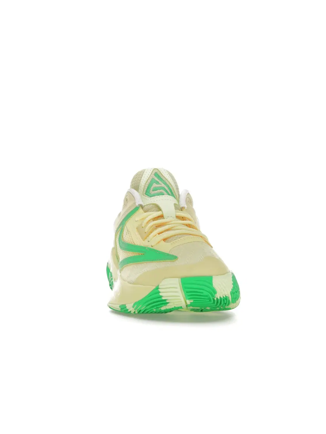 Мужские кроссовки для баскетбола Nike Giannis Immortality 3 — изображение 2 из 4