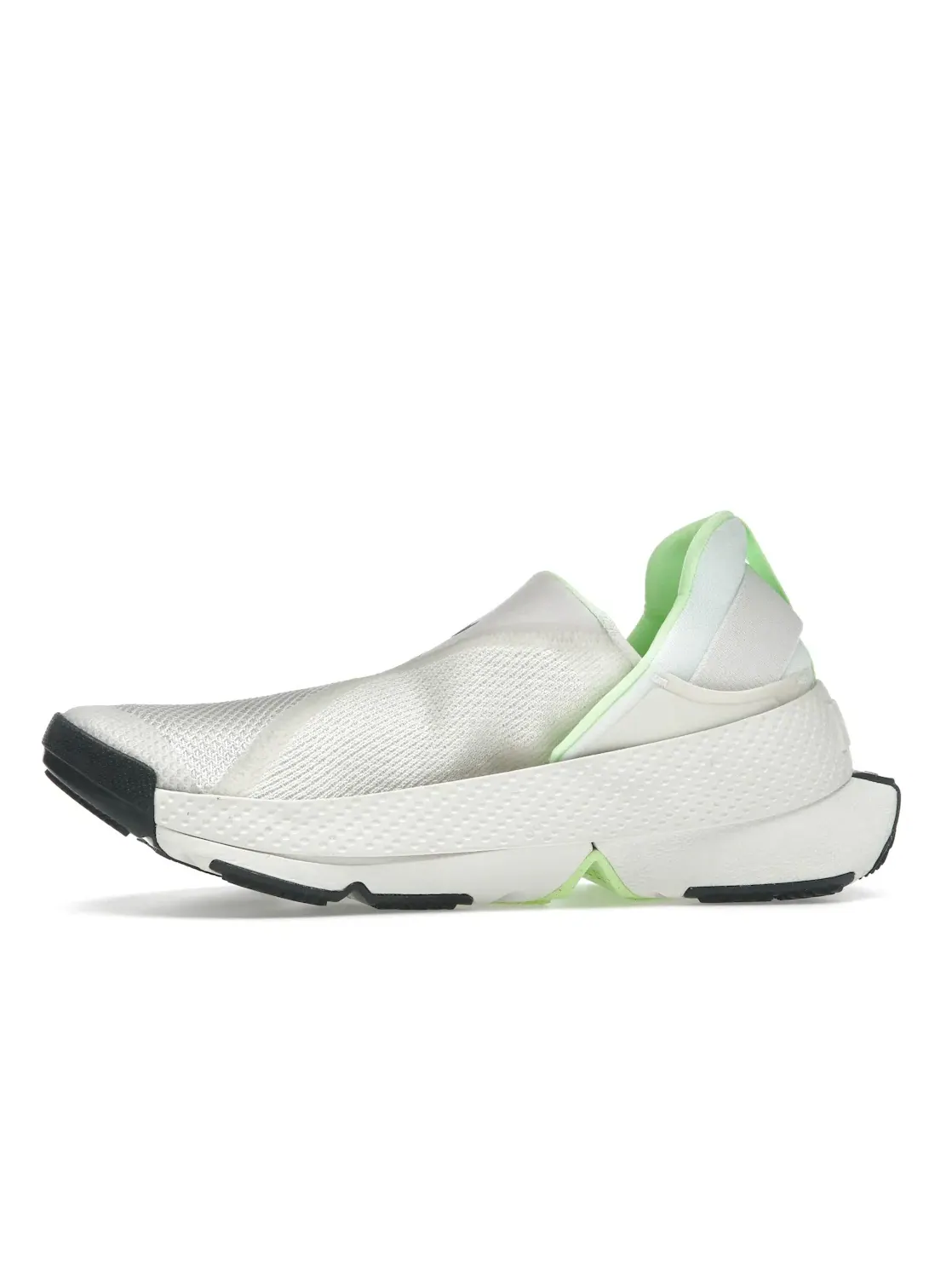 Женские кроссовки Lifestyle Nike Go FlyEase — изображение 3 из 4, черный/зеленый